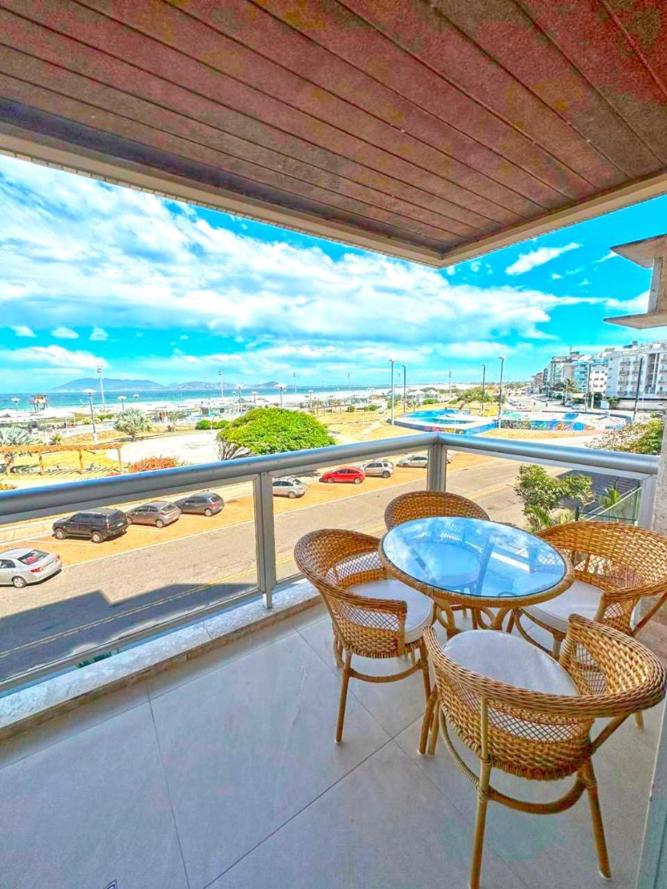 Apto Vista Impecavel - Praia Do Forte Кабо Фрио Екстериор снимка
